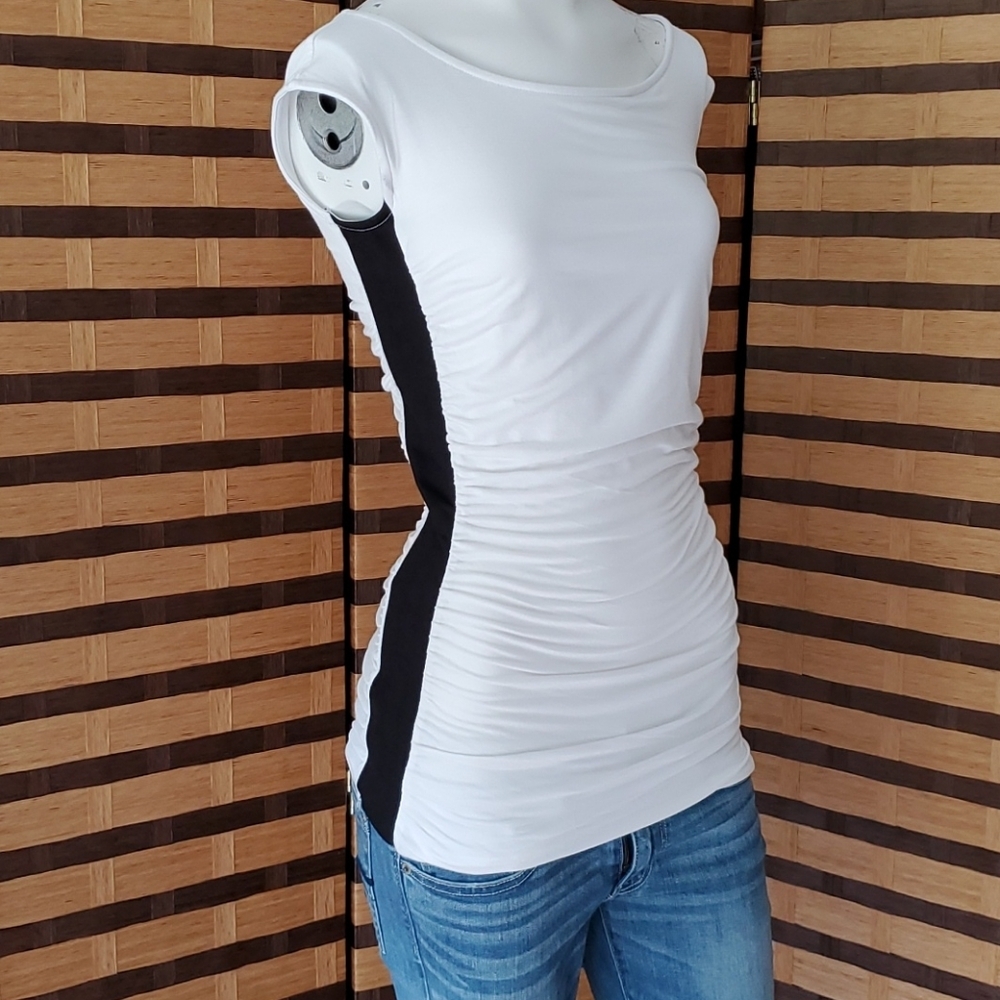 NWT! INC ruched side tank top